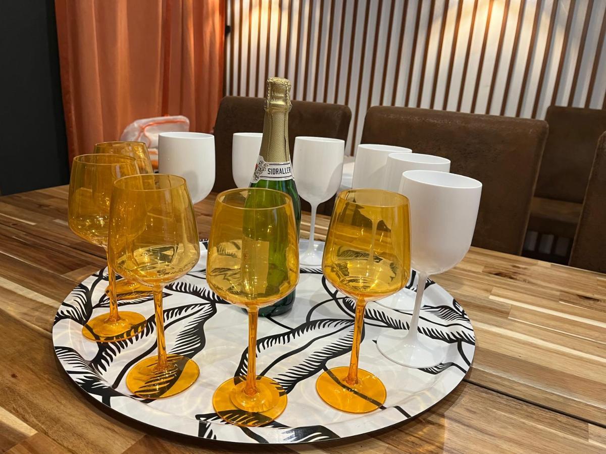 Apartament Chic4 Luxury Gran Via Madryt Zewnętrze zdjęcie