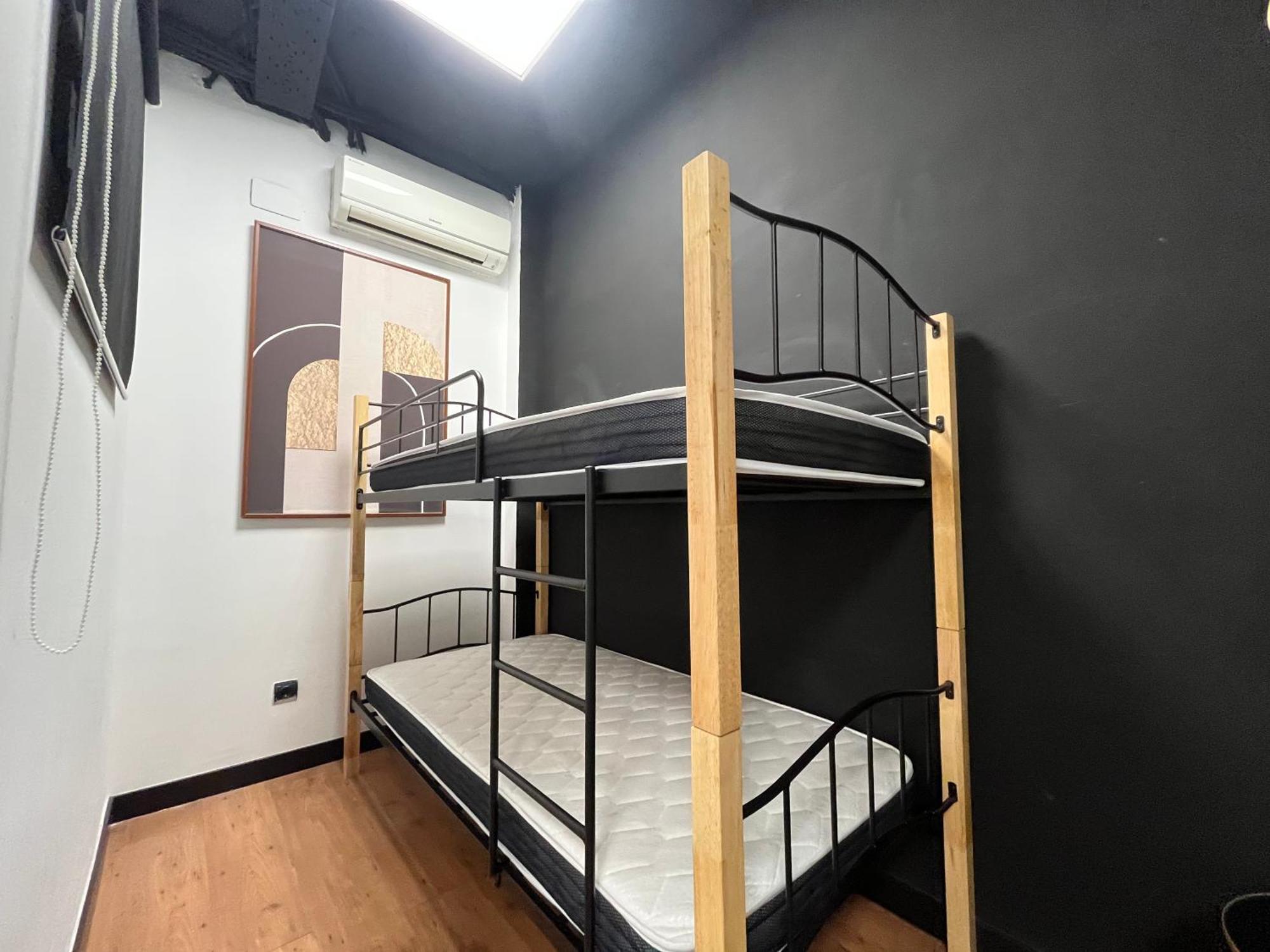 Apartament Chic4 Luxury Gran Via Madryt Zewnętrze zdjęcie